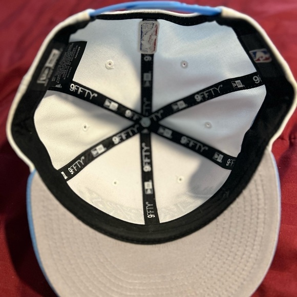 Men’s Los Angeles Lakers Hat - North Carolina Blue - Picture 5 of 5